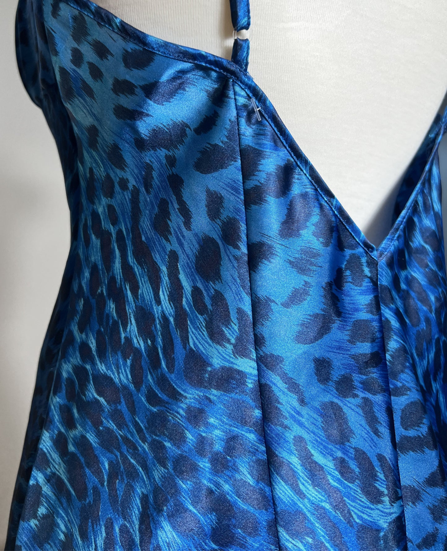 Vestido Slip Frederick´s of Hollywood Animal Print Azul